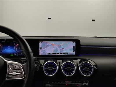 Mercedes A 250 e PHEV Luxury Line Cuir / Navi / Led (2022) - Foto 11