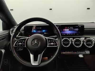 Mercedes A 250 e PHEV Luxury Line Cuir / Navi / Led (2022) - Foto 9