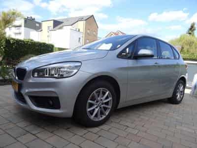 BMW 218 Edition (2016) - Foto 1