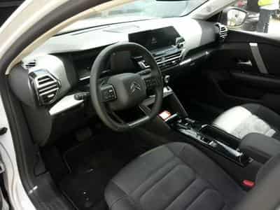 Citroen C4 X e-series (2024) - Photo 3