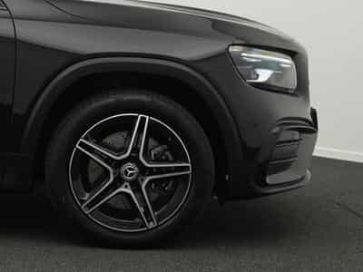 Mercedes GLB 220 d 4MATIC AMG-Line Pano+Kamera+Night (2024) - Foto 8