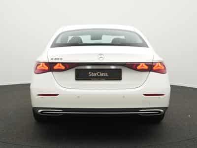 Mercedes E 200 Avantgarde LED+Kamera+Totw+MBUX (2025) - Foto 4