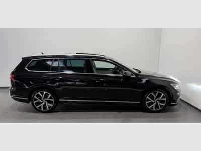 VW Passat R Line 4M *19''*Digital*ACC*H-UP*AHK*Pano (2016) - Foto 4