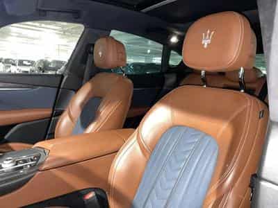Maserati Levante Diesel 3.0 V6 202kW GRANLUSSO 4x4 Auto (2019) - Photo 13