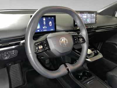 MG MG4 LUXURY (2023) - Photo 8