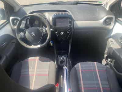 Peugeot 108 1.0 VTI ALLURE ETG5 5P (2015) - Photo 9