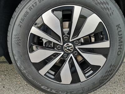 VW Tiguan 1.5 eTSI 110 kW Life (2026) - Photo 1