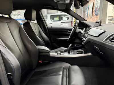 BMW 118 118iA 136cv Auto M-SPORT (2019) - Photo 8