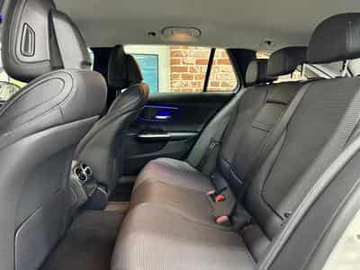 Mercedes C 200 C 200d break 2.0 163cv Auto 9G Camera/Navi (2024) - Photo 6