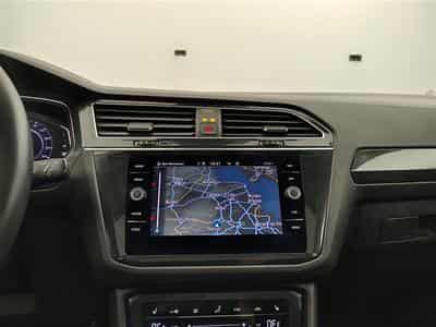VW Tiguan eHybrid 1.4 Elegance NAVI / CARPLAY / TO PANO / CAMERA360° (2023) - Photo 11