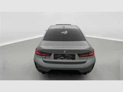 BMW 318 318iA OPF PACK M (2024) - Photo 5