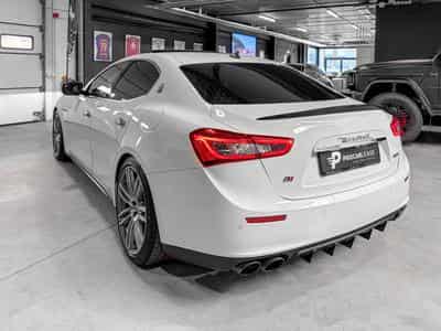 Maserati Ghibli 3.0 V6 S Q4 Automatik/ Xénon/Camera/Carbonne/20/Leder/VOLL (2016) - Photo 9
