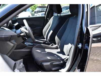 Peugeot 2008 1.2 Hybrid 145 e-DCS6 Style REGUL LANE PDC 1° MAIN (2025) - Photo 6