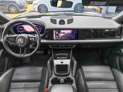 Porsche Cayenne Cayenne Coupe / PANORAMA / ACC / 360° / CHRONO/HUD/VOLL (2024) - Foto 2