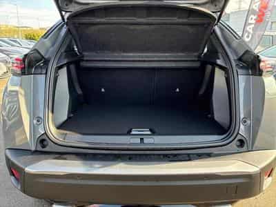 PEUGEOT 2008 1.2 Hybrid 145ch GT e-DCS6 (2025) - Foto 5
