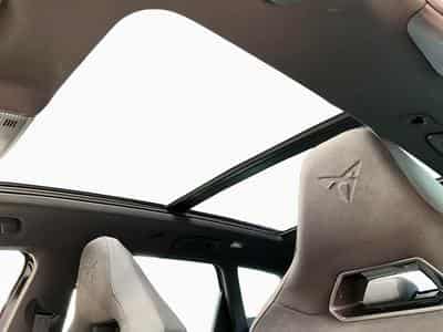 Cupra Leon ST+DSG+Dinamica+Pure-Perf.+Skyline+P.Dark+Sennheiser (2025) - Photo 15