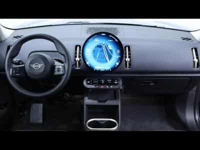 MINI Countryman 1.5 170 MHEV Classic Steptronic (2024) - Photo 14