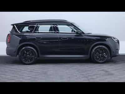 MINI Countryman 1.5 170 MHEV Classic Steptronic (2024) - Photo 4
