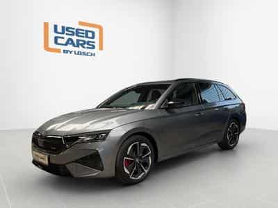 Skoda Octavia RS+DSG+SUEDIA+AHK+Pano+360+Head.up (2025) - Photo 1