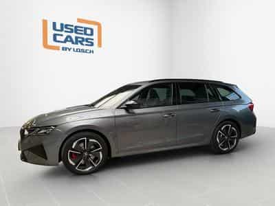 Skoda Octavia RS+DSG+SUEDIA+AHK+Pano+360+Head.up (2025) - Photo 4