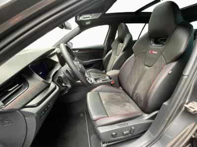 Skoda Octavia RS+DSG+SUEDIA+AHK+Pano+360+Head.up (2025) - Photo 9