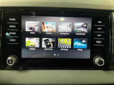Skoda Karoq Sportline+DSG+4x4+Standh.+LM19+Navi (2023) - Photo 13
