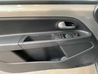 VW UP Move+LM15+Sound-Plus+DAB+Klima (2021) - Foto 14