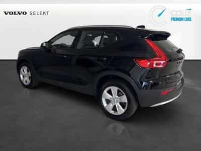 Volvo XC40 Core (2024) - Photo 2