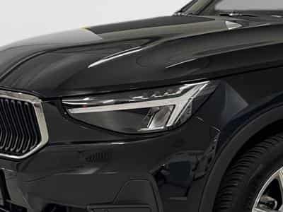 Volvo XC40 Core (2024) - Photo 3