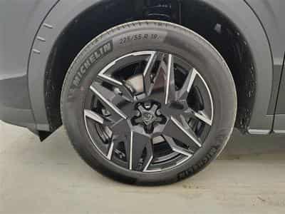 Peugeot 5008 1.2 HYBRID 145cv e-DSC6 GT 7pl. NAVI / FULL LED / CAMERA (2026) - Foto 6