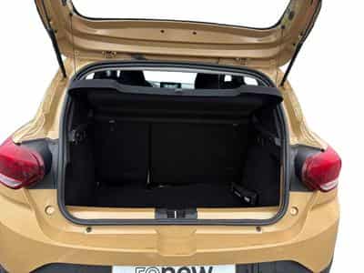 Dacia Sandero 1.0 Stepway Expression TCe 90 (2025) - Photo 10