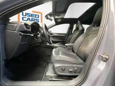 Cupra Leon DSG+Matrix-LED+FullLink+Pano+P.Safe-DriveXL (2023) - Photo 9