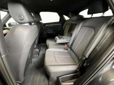 Audi Q3 SB+S-line+35TDI+S-Tronic+P.Premium+Sound+Black-Style (2025) - Photo 15