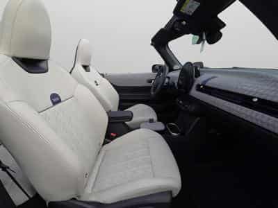 MINI Cooper (2025) - Photo 10