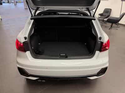 Audi A1 Sportback S line Plus 207 CH / 152 kW S tronic (2026) - Photo 8
