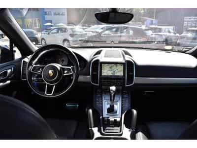 Porsche Cayenne S Diesel (2016) - Photo 11