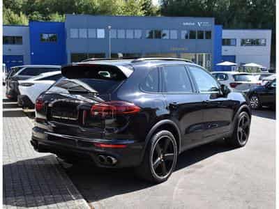 Porsche Cayenne S Diesel (2016) - Photo 4