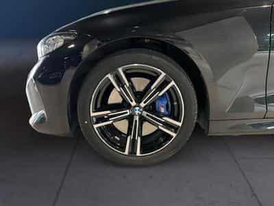 BMW 340 M340d xDrive Touring (2024) - Photo 8