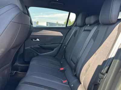 Peugeot 308 1.2 HYBRID 145 GT E-DCS6 (2025) - Photo 14