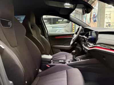 Skoda Octavia Octavia Combi 2.0 TDi 150cv SPORTLINE (2023) - Photo 8