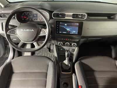 Dacia Duster 1.3 TCE 150 CV AUTO PRESTIGE GPS CARPLAY (2023) - Photo 3
