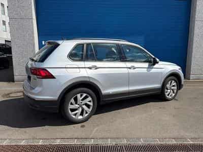 VW Tiguan Tiguan 2.0 TDI SCR DSG (2022) - Photo 3