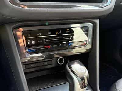 VW Tiguan Tiguan 2.0 TDI SCR DSG (2022) - Photo 9