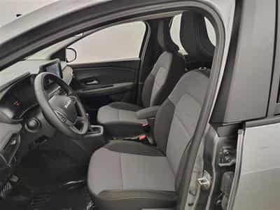 Dacia Jogger Hybrid 1.6 Extreme 7PL / NAVI / CARPLAY / CAMERA (2025) - Photo 7