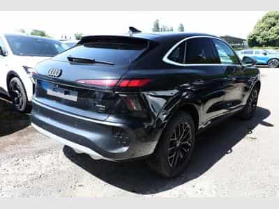 Audi Q3 Sportback Intense (2026) - Photo 3