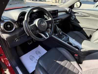 Alfa-Romeo Tonale VGT-D Auto Veloce Sport (2024) - Photo 3