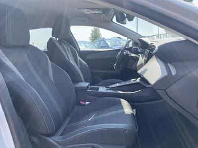 Peugeot 308 1.5 BLUEHDI 130 ALLURE EAT8 (2025) - Foto 11