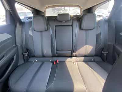 Peugeot 308 1.5 BLUEHDI 130 ALLURE EAT8 (2025) - Foto 14
