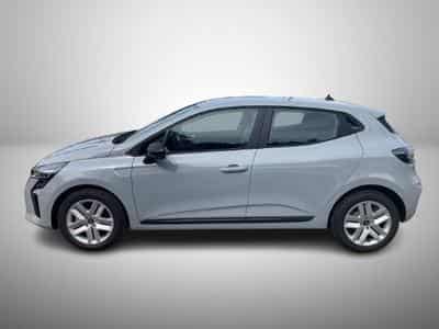 Renault Clio 1.5 dCi 101 Evolution (2025) - Foto 4