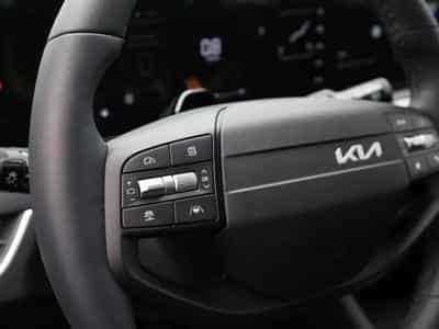 Kia K4 1.0 T-GDI DCT 115 Vision (2026) - Photo 9